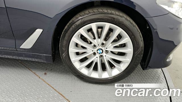 BMW 5시리즈 (G30) 520d Luxury Plus, 2020 все фото