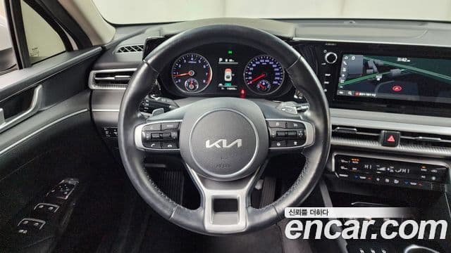 Kia K5 3세대 Trendy, 2022 14