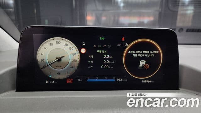 Hyundai Staria Inspiration, 2022 8