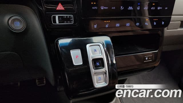 Hyundai Staria Inspiration, 2022 9