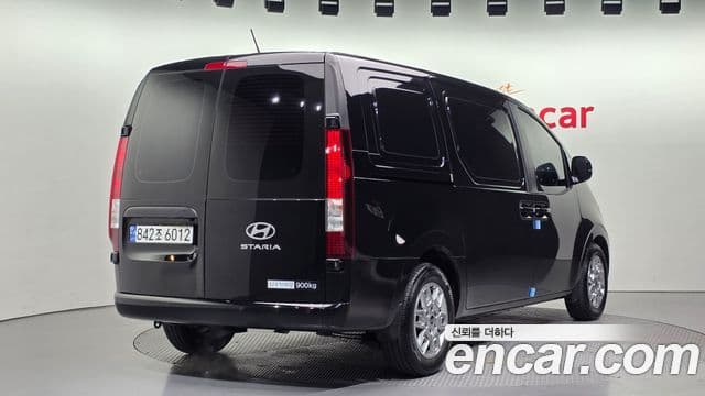 Hyundai Staria Modern, 2025 2