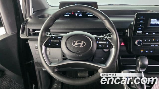 Hyundai Staria Modern, 2025 14
