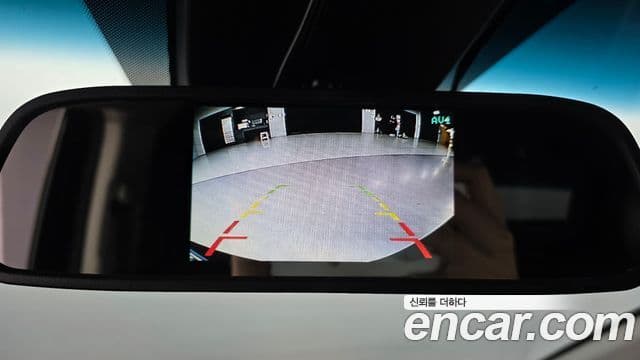 Hyundai Staria Modern, 2025 17