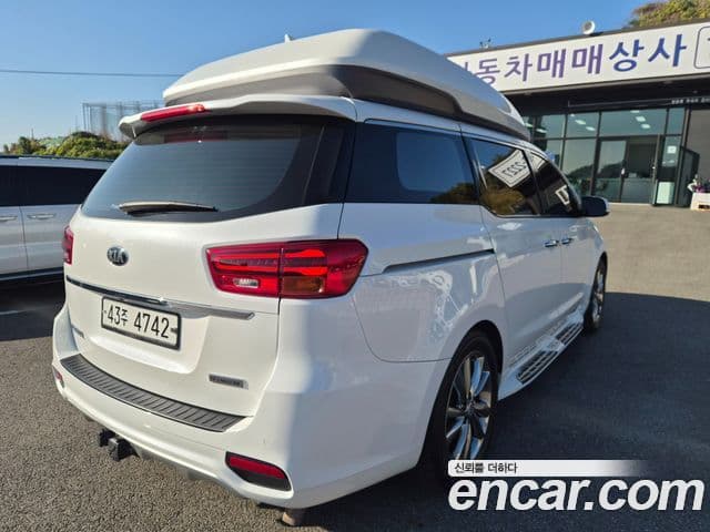 Kia The / новый New Carnival Noblesse Special, 2019 3