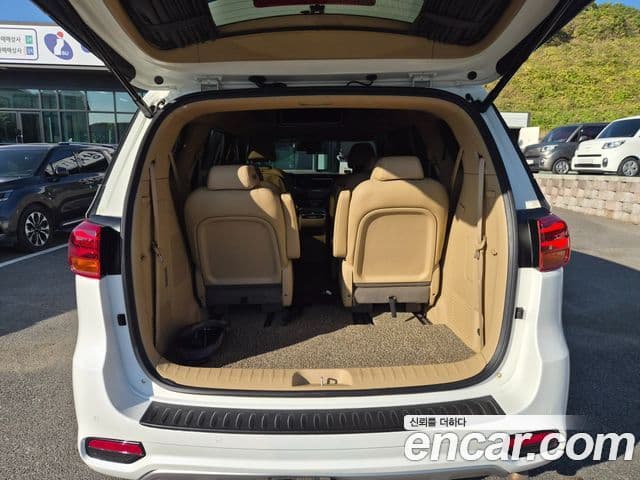 Kia The / новый New Carnival Noblesse Special, 2019 все фото