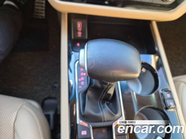 Kia The / новый New Carnival Noblesse Special, 2019 12