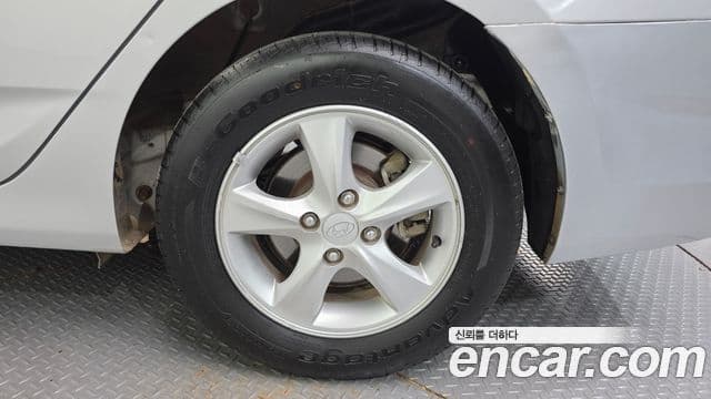 Hyundai Accent(новый кузов / новое поколение) Premier, 2012 все фото