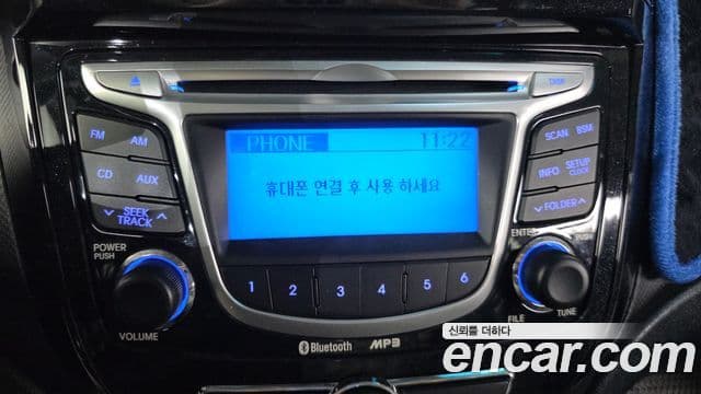 Hyundai Accent(новый кузов / новое поколение) Premier, 2012 16