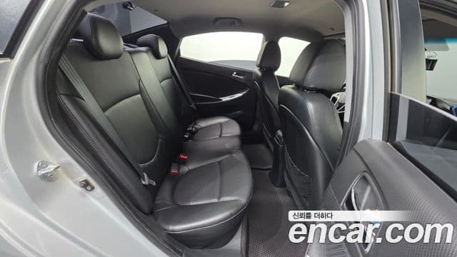 Hyundai Accent(новый кузов / новое поколение) Premier, 2012 19