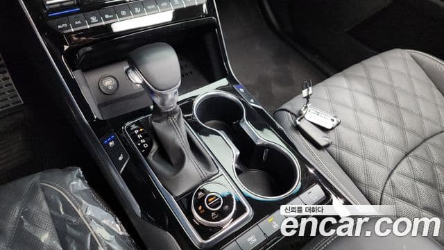 Kia Mohave The / новый Master Masters, 2023 9