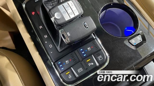 Kia All New Carnival Prestige, 2016 16