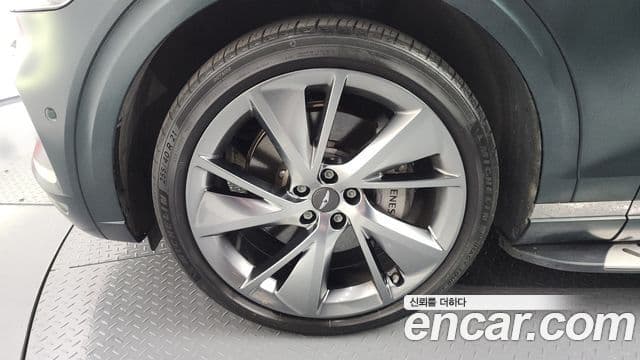 Genesis GV70, 2023 все фото
