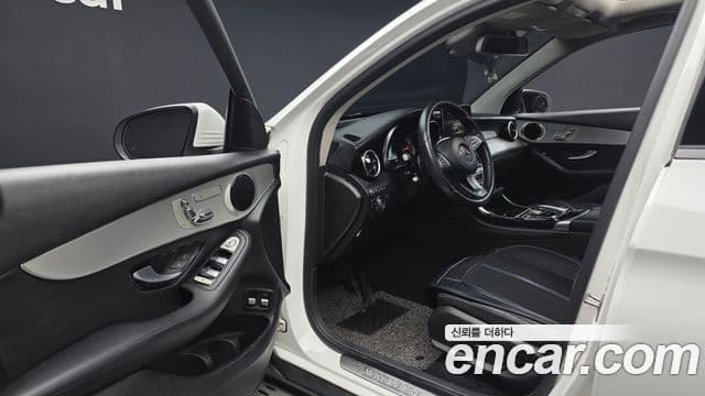 Mercedes-Benz GLC-класс X253 Premium, 2018 10