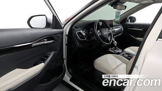 Kia Seltos Gravity, 2023 10