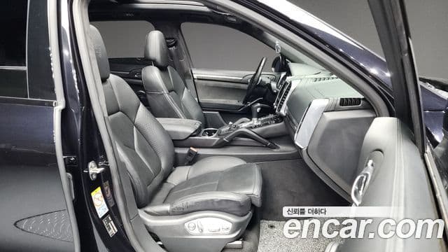 Porsche New Cayenne 958, 2013 11