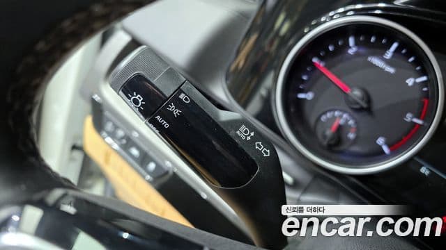 Kia Carnival 4세대 Prestige, 2023 16