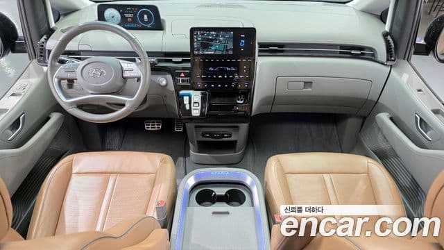 Hyundai Staria Inspiration, 2023 7