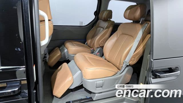 Hyundai Staria Inspiration, 2023 11