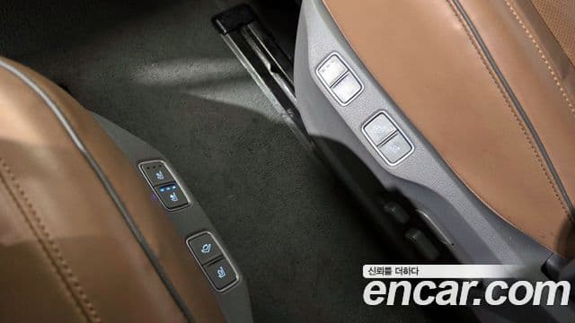 Hyundai Staria Inspiration, 2023 17