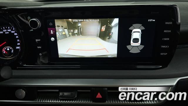 Kia K5 гибрид 3세대 Prestige, 2023 15