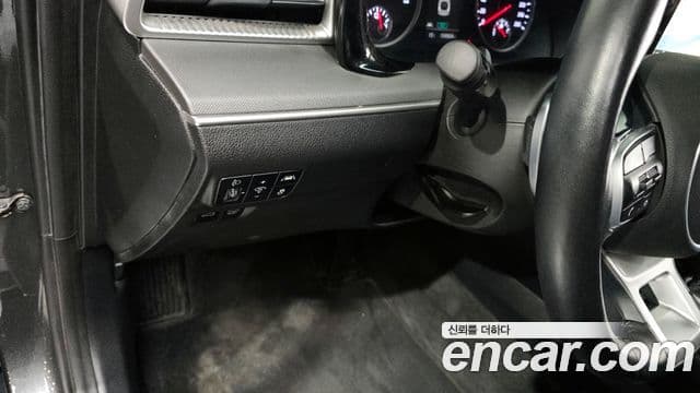 Kia K5 гибрид 3세대 Prestige, 2023 17