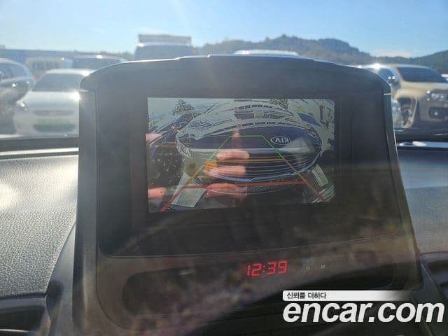 Kia Sorento R топовая версия, 2011 14