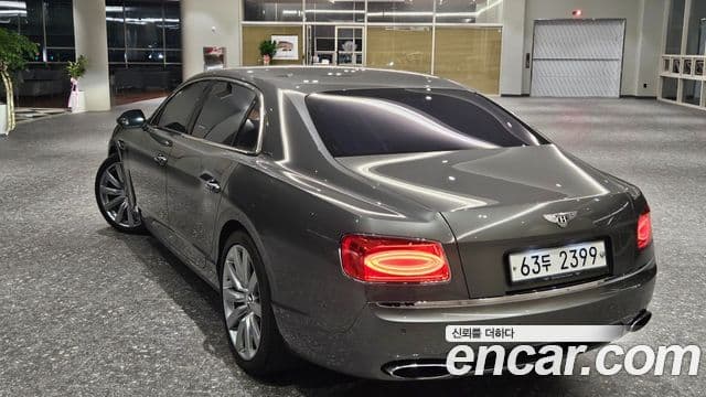 Bentley Flying Spur 2세대, 2014 2