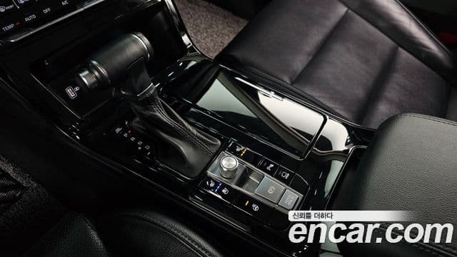 Kia K7 Premier Prestige, 2020 9