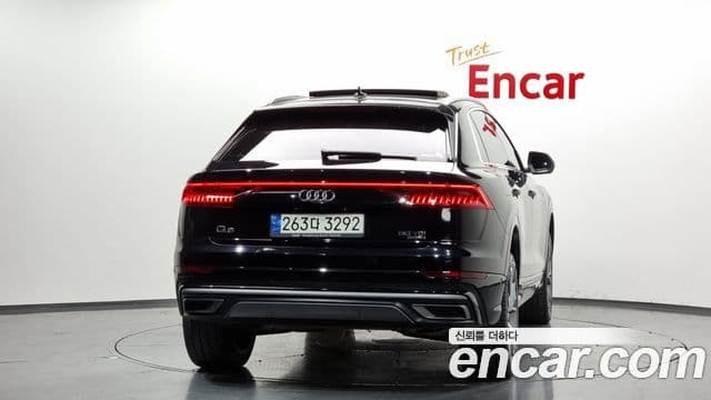 Audi Q8 (4M) Premium, 2021 4
