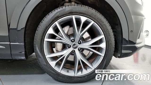 Audi Q8 (4M) Premium, 2021 все фото