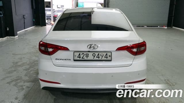 Hyundai LF Sonata Premium, 2015 4