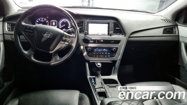 Hyundai LF Sonata Premium, 2015 7