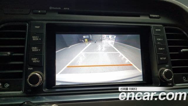 Hyundai LF Sonata Premium, 2015 17