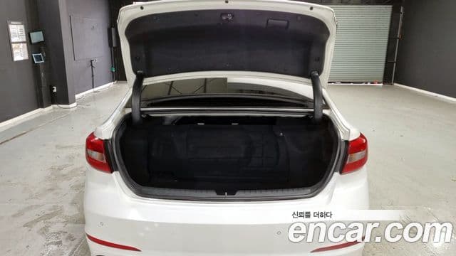 Hyundai LF Sonata Premium, 2015 18