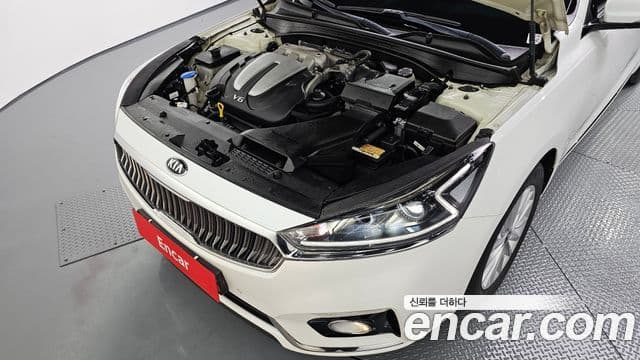 Kia All New K7 Luxury, 2016 6