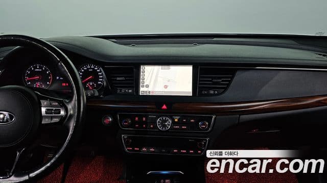 Kia All New K7 Luxury, 2016 16