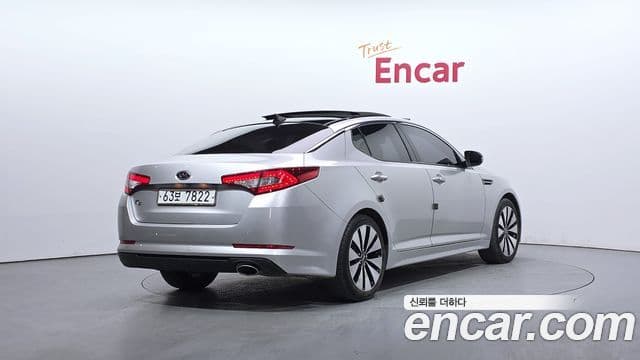 Kia K5 빌트인캠2 — базовая версия - Built-in Cam 2, 2011 2