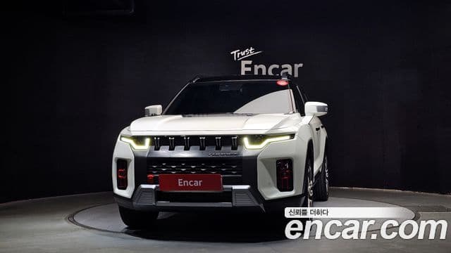 KG모빌리티(SsangYong) Torres T7, 2023 3