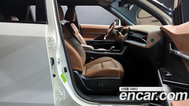 KG모빌리티(SsangYong) Torres T7, 2023 10