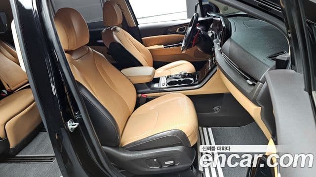 Kia Carnival 4세대 Signature, 2021 10
