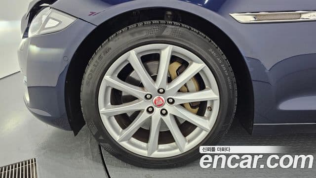 Jaguar All New XJ X351, 2017 все фото