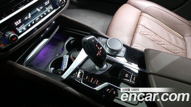 BMW 5시리즈 (G30) 530i M Sport, 2022 9