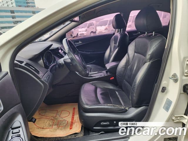 Hyundai YF Sonata LPI top, 2012 9