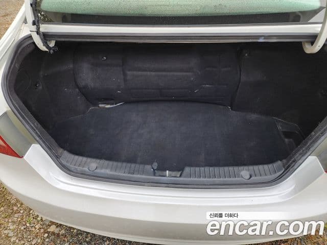 Hyundai YF Sonata LPI top, 2012 11