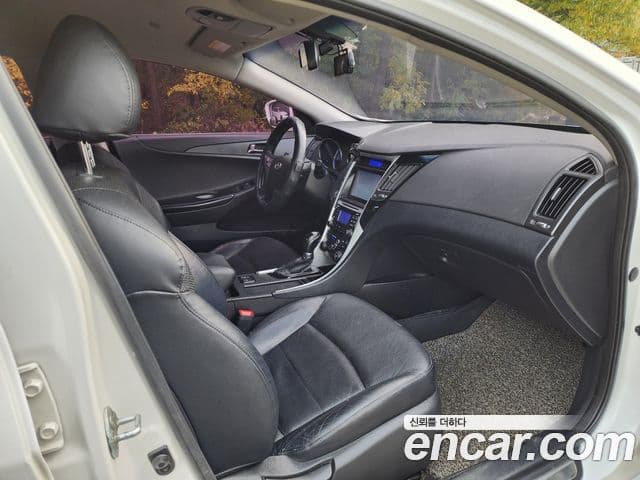 Hyundai YF Sonata LPI top, 2012 13