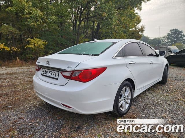 Hyundai YF Sonata LPI top, 2012 18