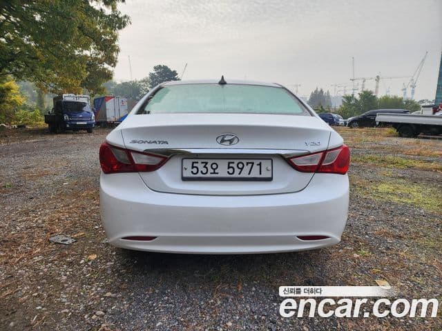 Hyundai YF Sonata LPI top, 2012 19
