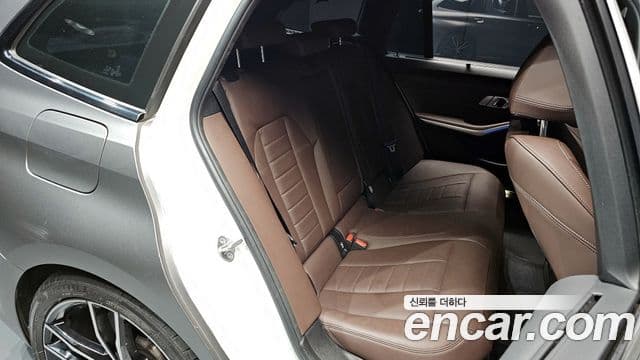 BMW 3시리즈 (G20) 320i Туринг (Touring) M Sport, 2022 12