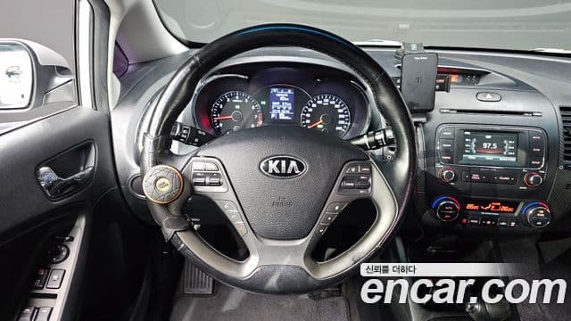 Kia K3 Prestige, 2013 16