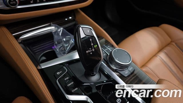 BMW 5시리즈 (G30) 520i M Sport, 2022 9